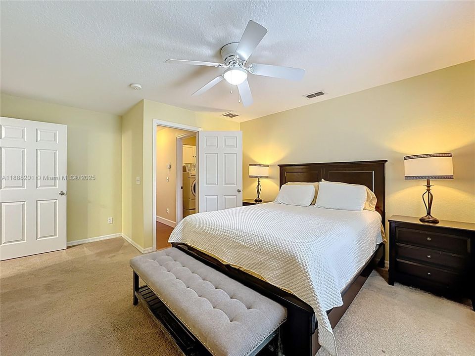 На продажу: $850,000 (5 спален, 3 ванн, 0 Квадратных фут)