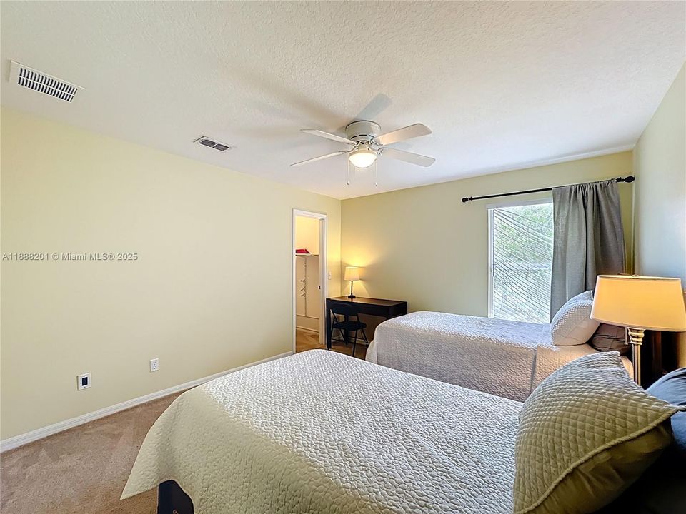 На продажу: $850,000 (5 спален, 3 ванн, 0 Квадратных фут)