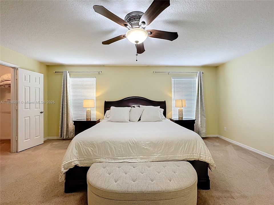 На продажу: $850,000 (5 спален, 3 ванн, 0 Квадратных фут)