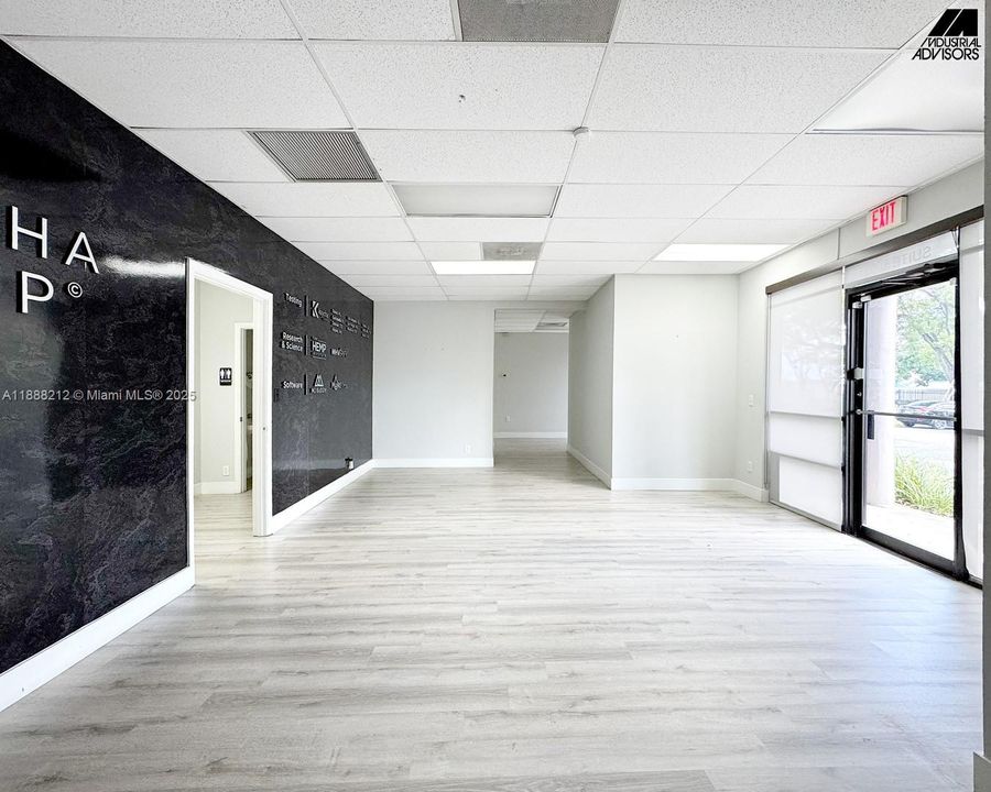 В аренду: $24 (0 спален, 0 ванн, 0 Квадратных фут)