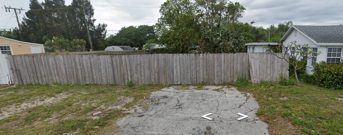 7937 Coral St Land STREET View Pic