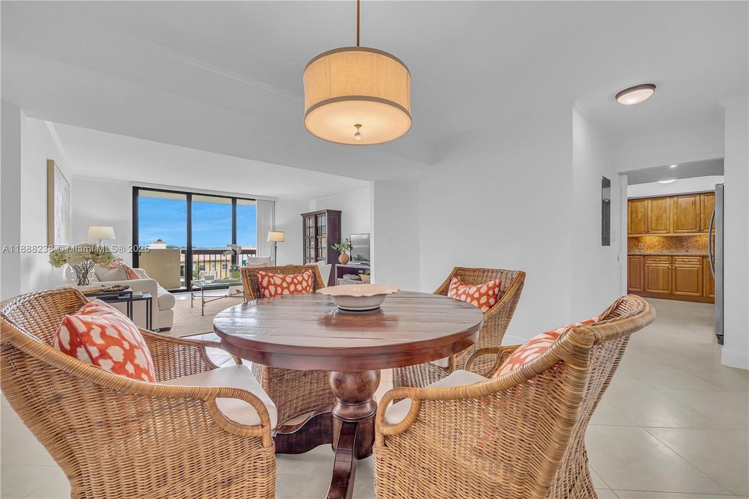 The dining area with view towards the kitchen!