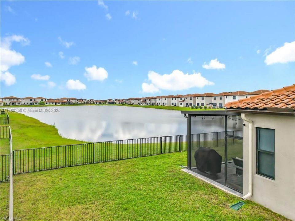 For Sale: $465,000 (4 beds, 3 baths, 2260 Square Feet)