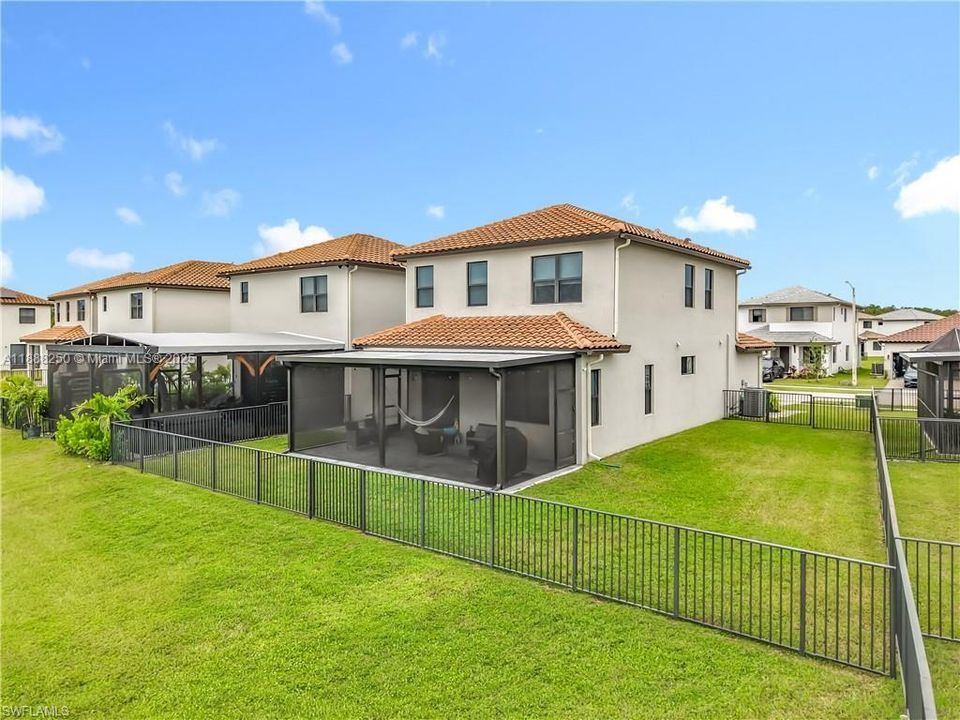 For Sale: $465,000 (4 beds, 3 baths, 2260 Square Feet)