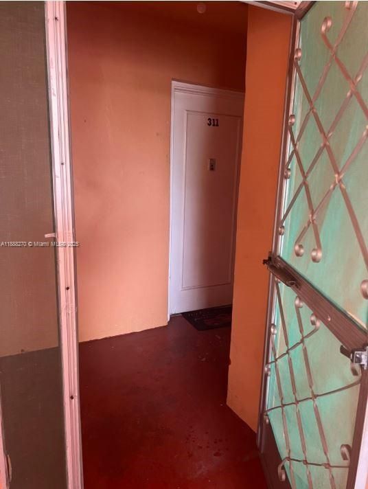 En Venta: $85,000 (0 camas, 1 baños, 427 Pies cuadrados)