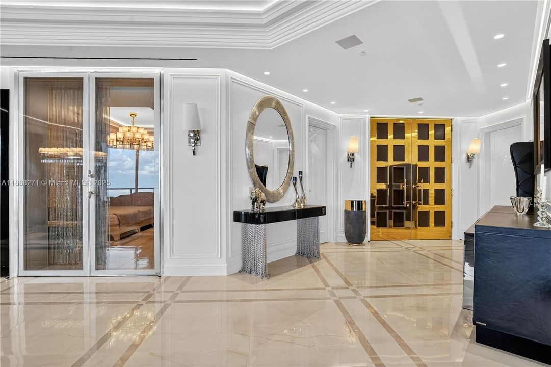 Foye -an entrance hall