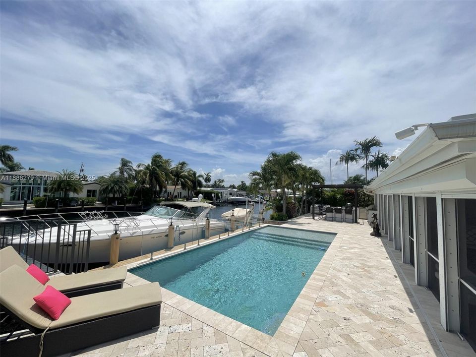 待售: $2,495,000 (3 贝兹, 2 浴室, 1770 平方英尺)