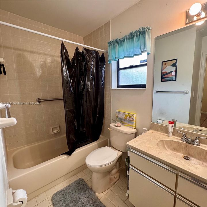 На продажу: $449,999 (3 спален, 2 ванн, 1335 Квадратных фут)