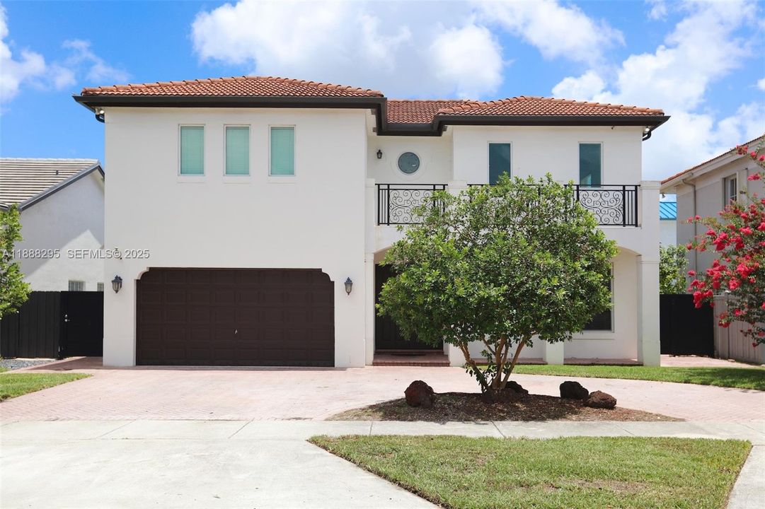 For Rent: $5,000 (4 beds, 3 baths, 2541 Square Feet)