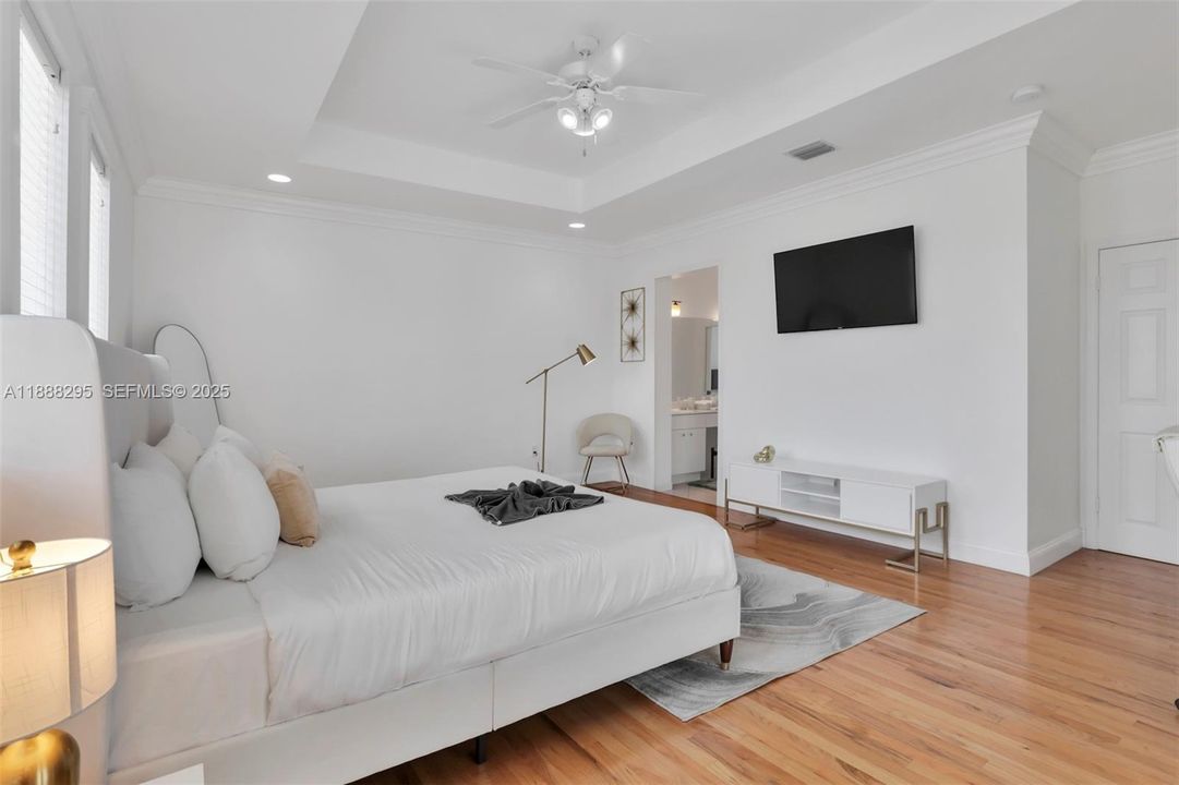 For Rent: $5,000 (4 beds, 3 baths, 2541 Square Feet)