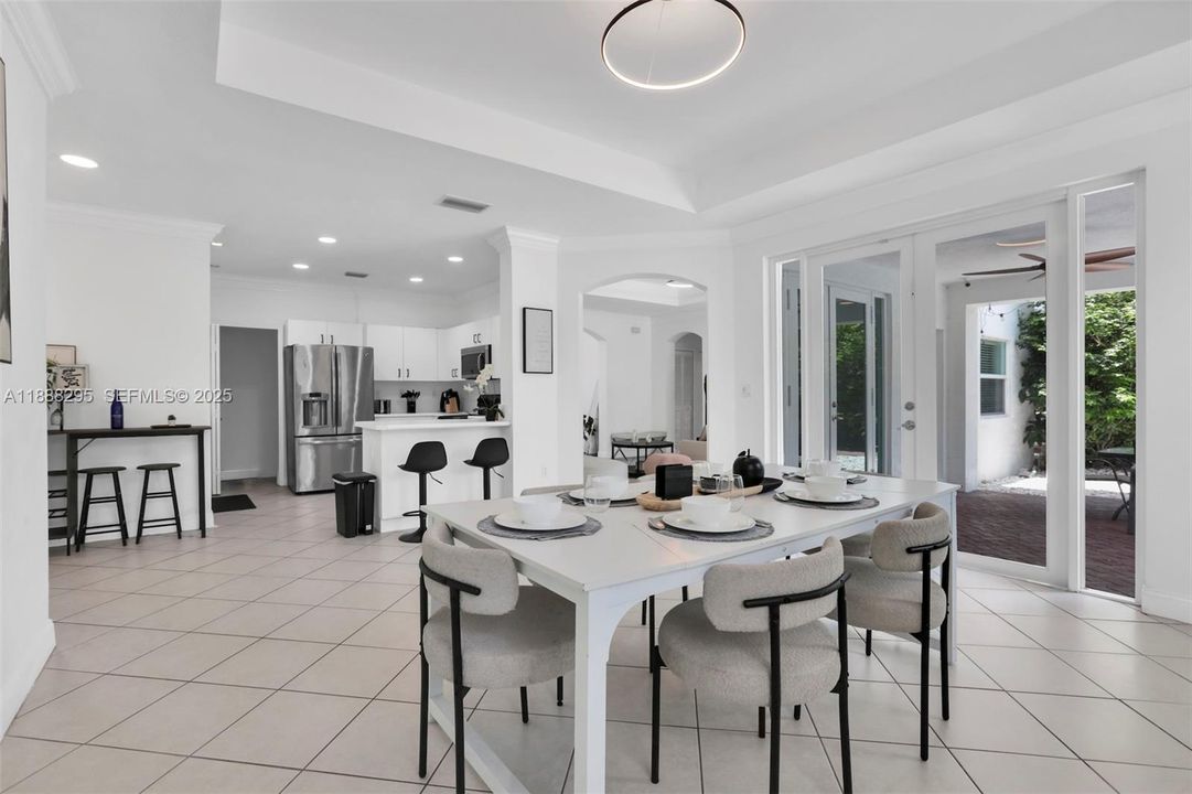 For Rent: $5,000 (4 beds, 3 baths, 2541 Square Feet)