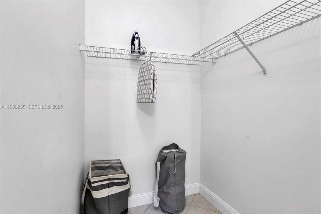 For Rent: $5,000 (4 beds, 3 baths, 2541 Square Feet)