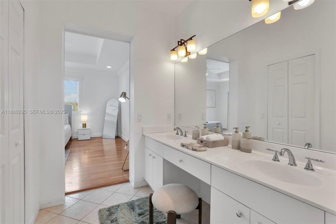 For Rent: $5,000 (4 beds, 3 baths, 2541 Square Feet)