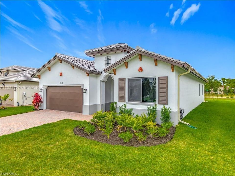 待售: $496,000 (3 贝兹, 3 浴室, 2256 平方英尺)