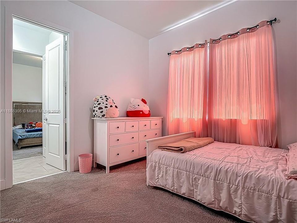 待售: $496,000 (3 贝兹, 3 浴室, 2256 平方英尺)