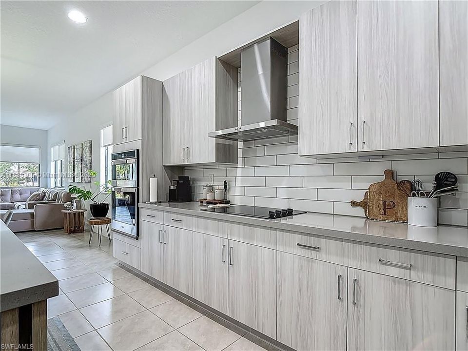 待售: $496,000 (3 贝兹, 3 浴室, 2256 平方英尺)