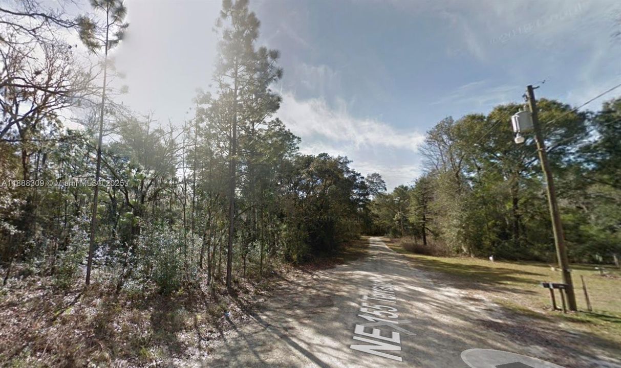 En Venta: $7,000 (0.23 acres)