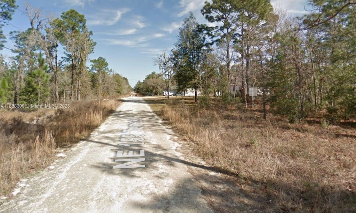 En Venta: $7,000 (0.23 acres)