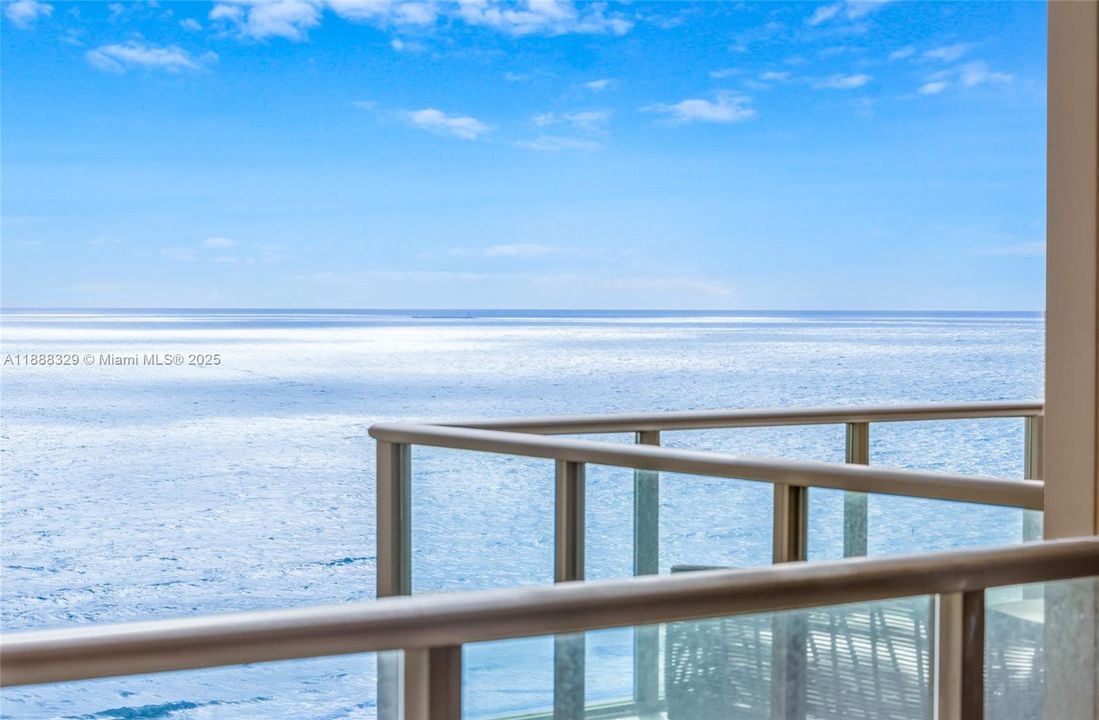 For Sale: $5,250,000 (2 beds, 2 baths, 1911 Square Feet)