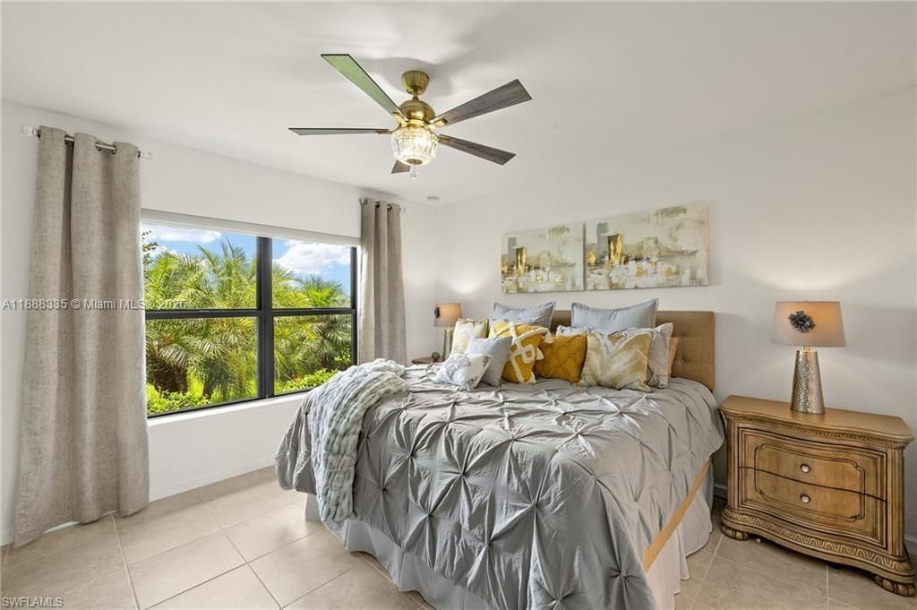 待售: $499,000 (3 贝兹, 2 浴室, 1558 平方英尺)