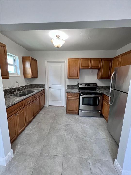 For Sale: $699,800 (0 beds, 0 baths, 1985 Square Feet)