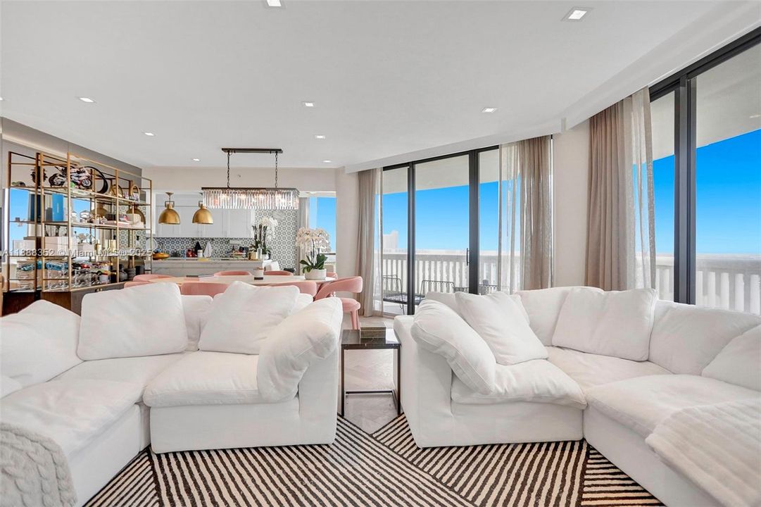 For Sale: $1,450,000 (2 beds, 2 baths, 2000 Square Feet)