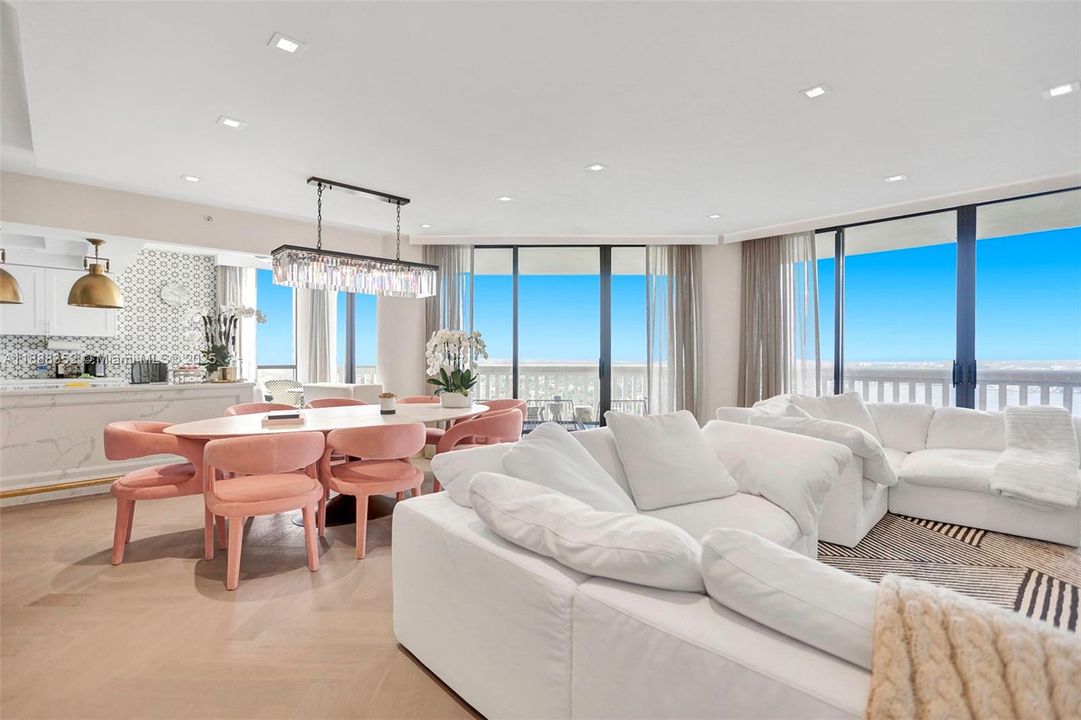 For Sale: $1,450,000 (2 beds, 2 baths, 2000 Square Feet)