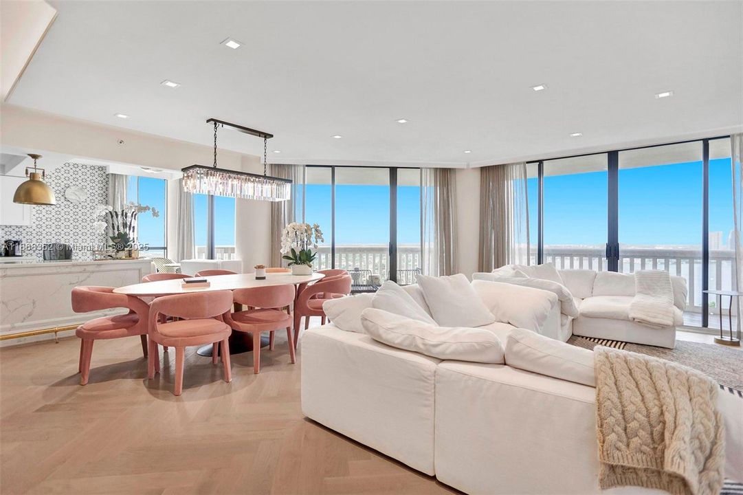 For Sale: $1,450,000 (2 beds, 2 baths, 2000 Square Feet)