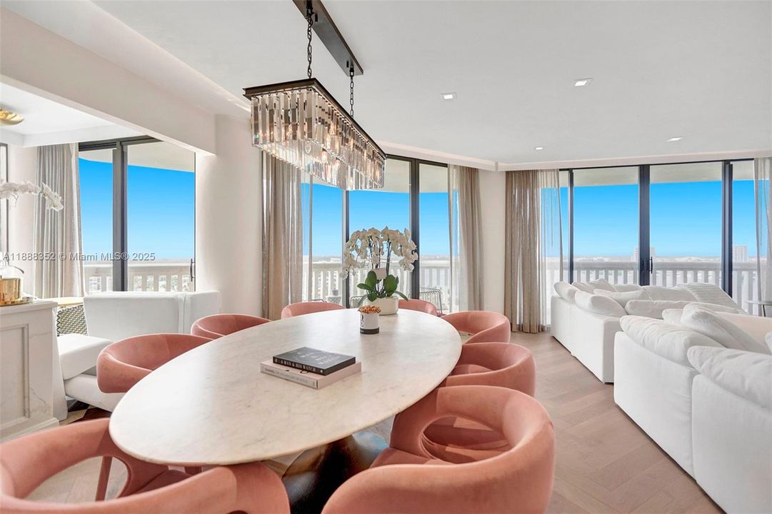 For Sale: $1,450,000 (2 beds, 2 baths, 2000 Square Feet)