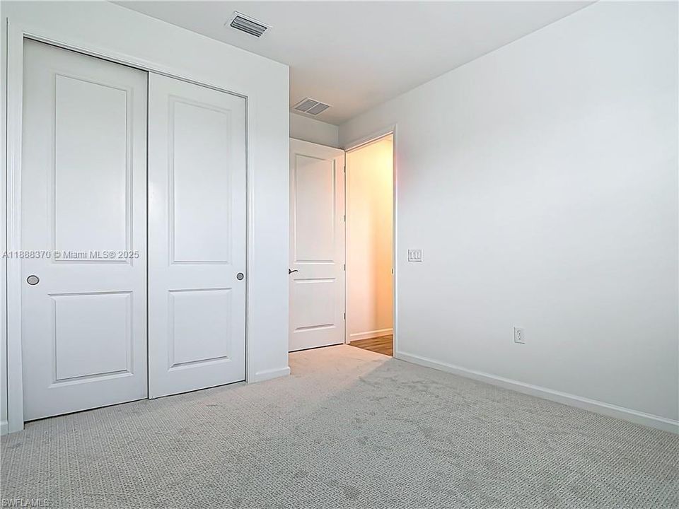 待售: $499,000 (2 贝兹, 2 浴室, 1655 平方英尺)