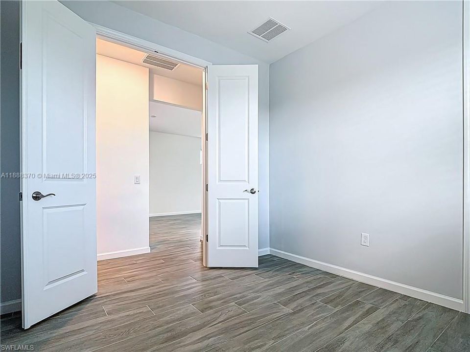 待售: $499,000 (2 贝兹, 2 浴室, 1655 平方英尺)