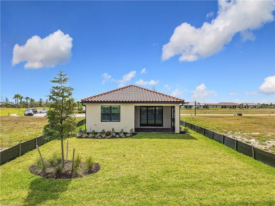 待售: $499,000 (2 贝兹, 2 浴室, 1655 平方英尺)