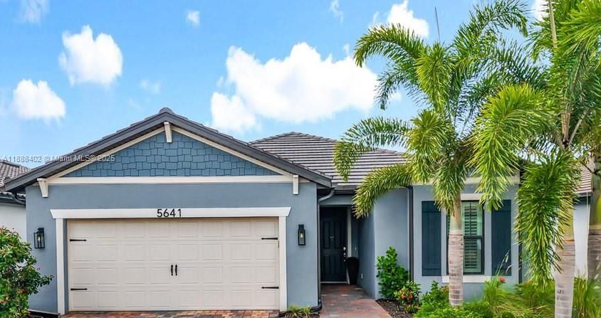 待售: $520,000 (2 贝兹, 2 浴室, 1670 平方英尺)