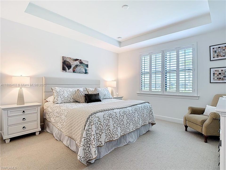 待售: $520,000 (2 贝兹, 2 浴室, 1670 平方英尺)