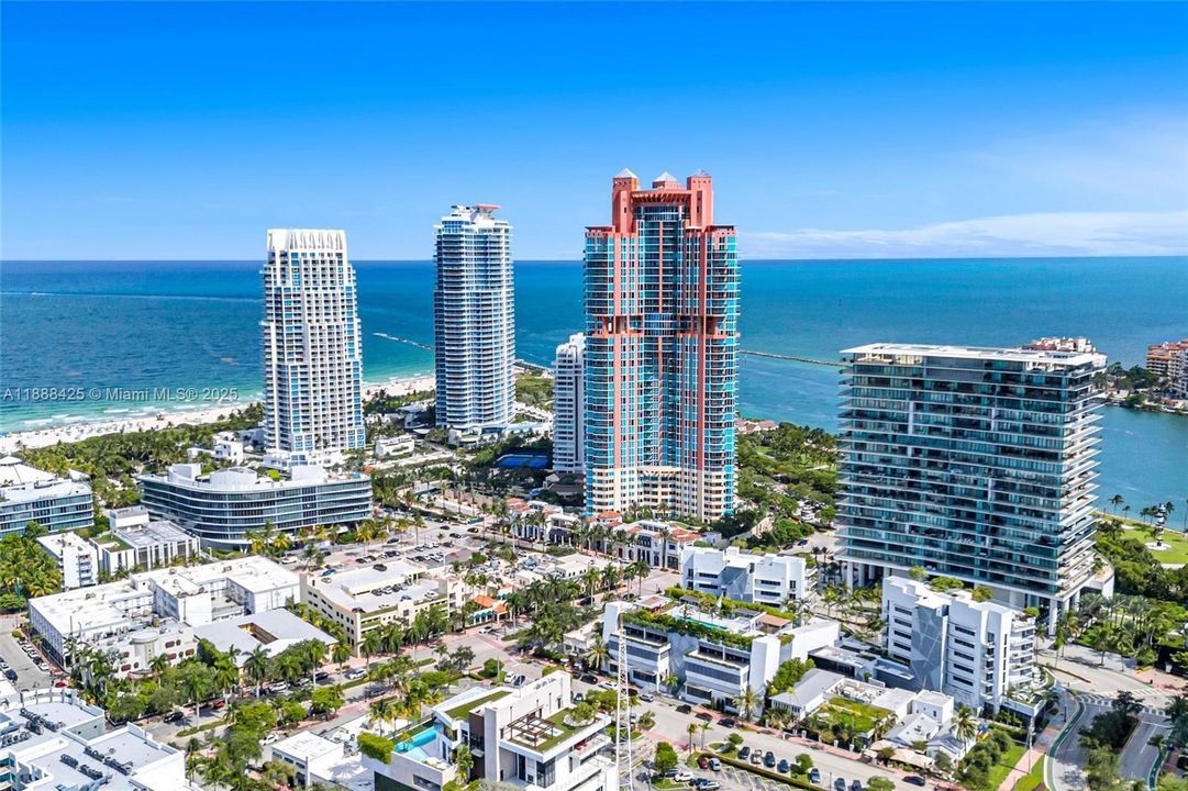 待售: $1,160,000 (2 贝兹, 2 浴室, 1080 平方英尺)