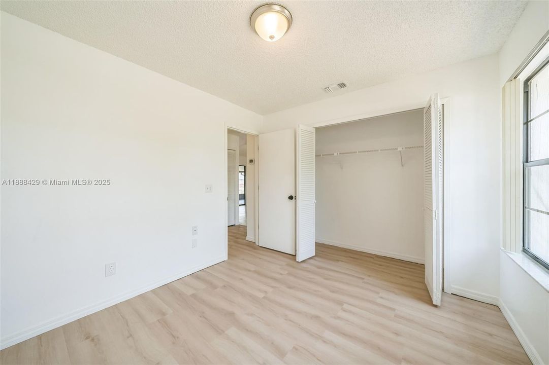 Activo con contrato: $279,900 (3 camas, 2 baños, 0 Pies cuadrados)