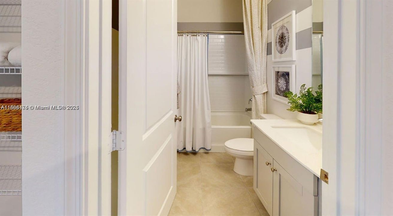 出租: $2,901 (2 贝兹, 2 浴室, 1510 平方英尺)