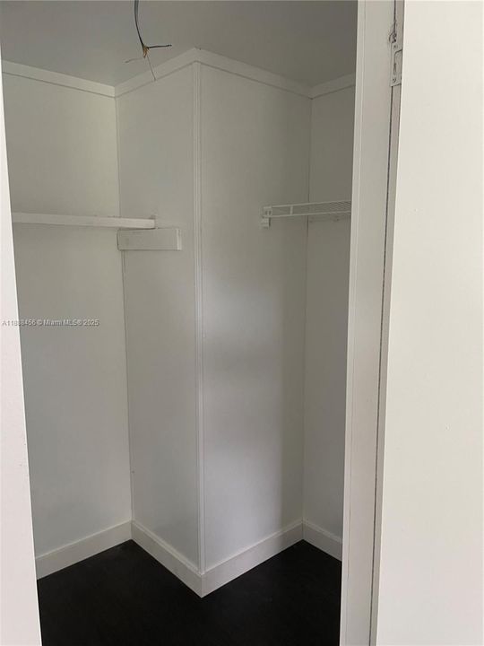 Walk in CLoset Master