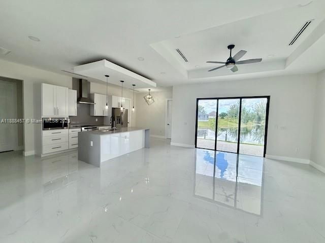 待售: $550,000 (4 贝兹, 3 浴室, 2128 平方英尺)