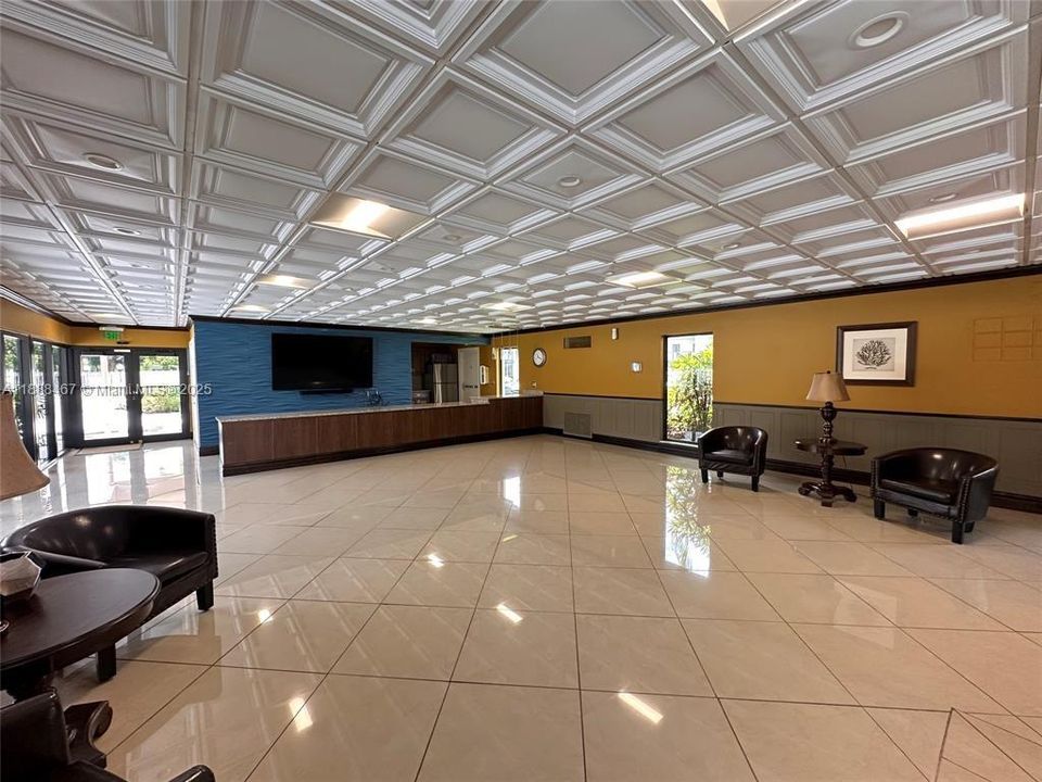 На продажу: $155,000 (1 спален, 1 ванн, 775 Квадратных фут)