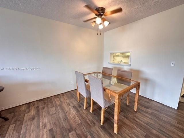 На продажу: $155,000 (1 спален, 1 ванн, 775 Квадратных фут)