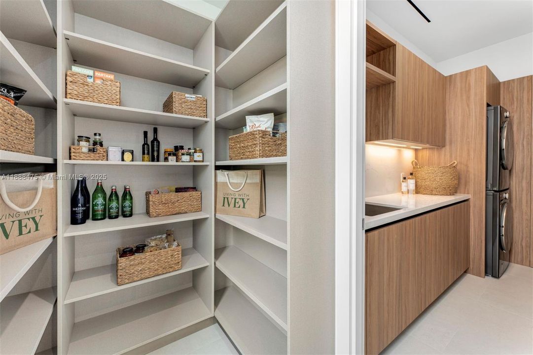 For Sale: $10,770,000 (5 beds, 6 baths, 4875 Square Feet)