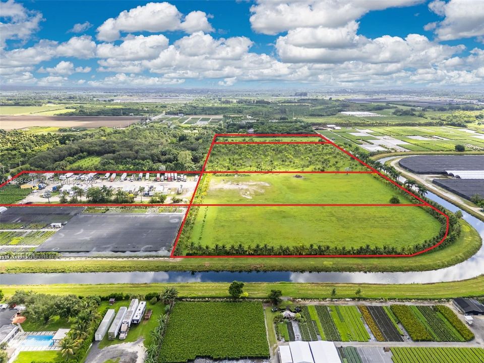 For Sale: $1,234,980 (4.57 acres)