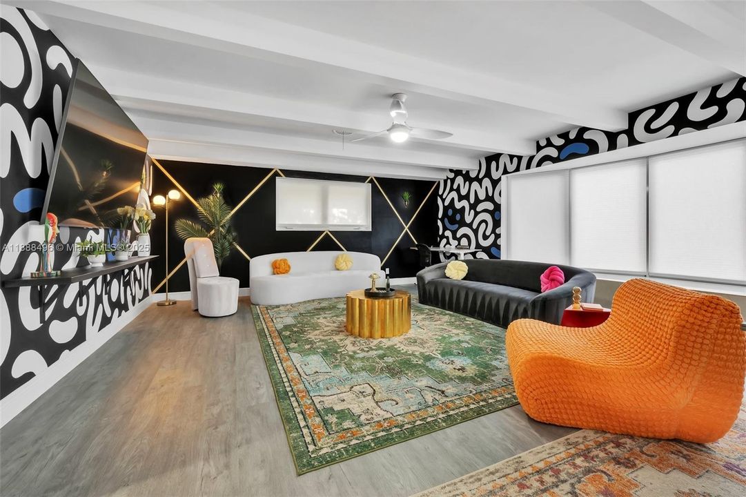 For Sale: $1,200,000 (4 beds, 3 baths, 2098 Square Feet)