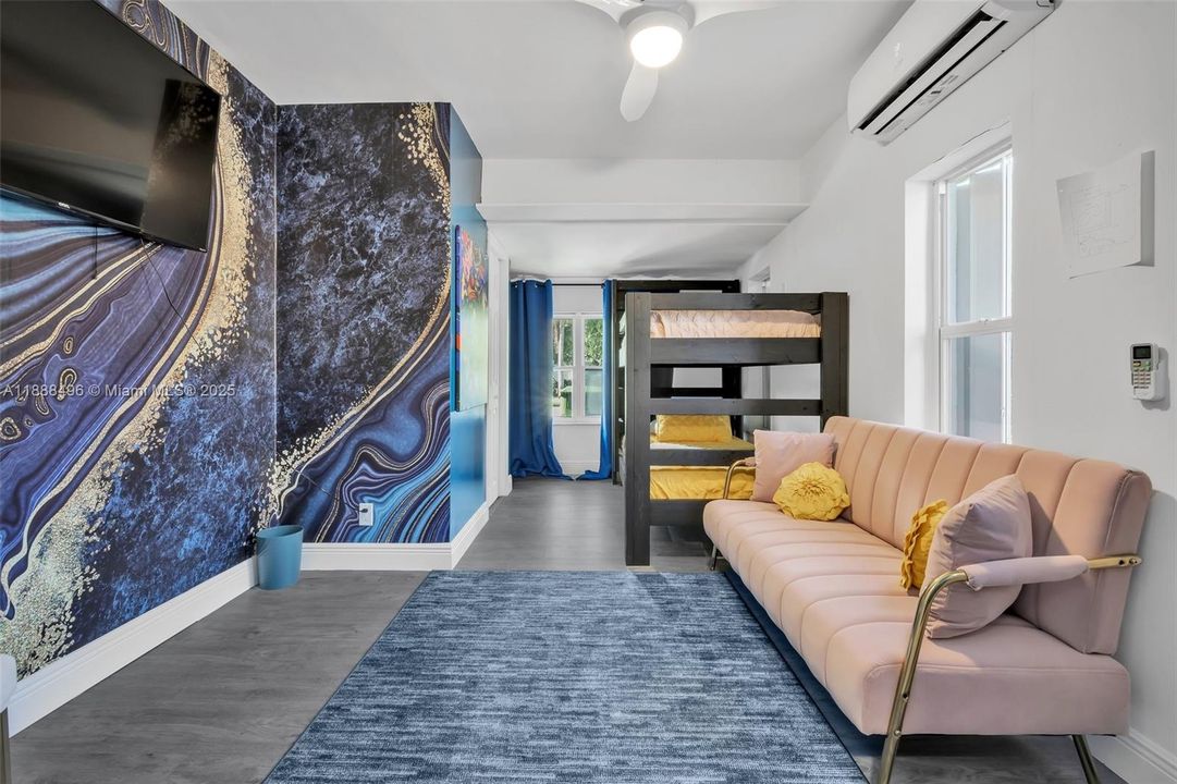 For Sale: $1,200,000 (4 beds, 3 baths, 2098 Square Feet)