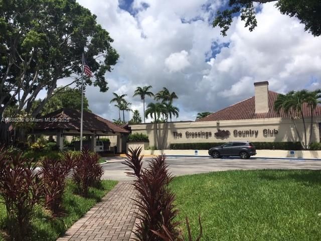 Recently Rented: $2,595 (2 beds, 2 baths, 1117 Square Feet)