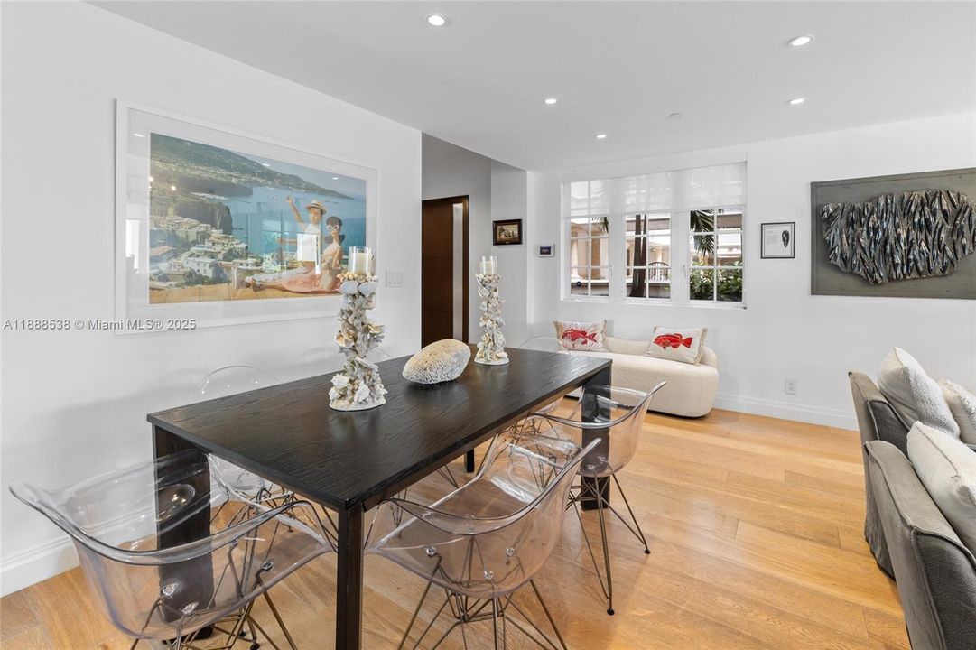 For Sale: $4,500,000 (3 beds, 3 baths, 2049 Square Feet)