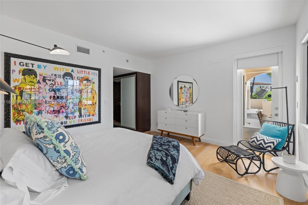 For Sale: $4,500,000 (3 beds, 3 baths, 2049 Square Feet)