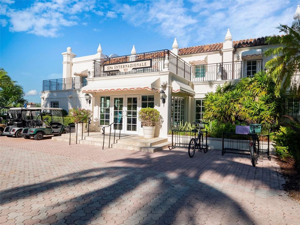 For Sale: $4,500,000 (3 beds, 3 baths, 2049 Square Feet)