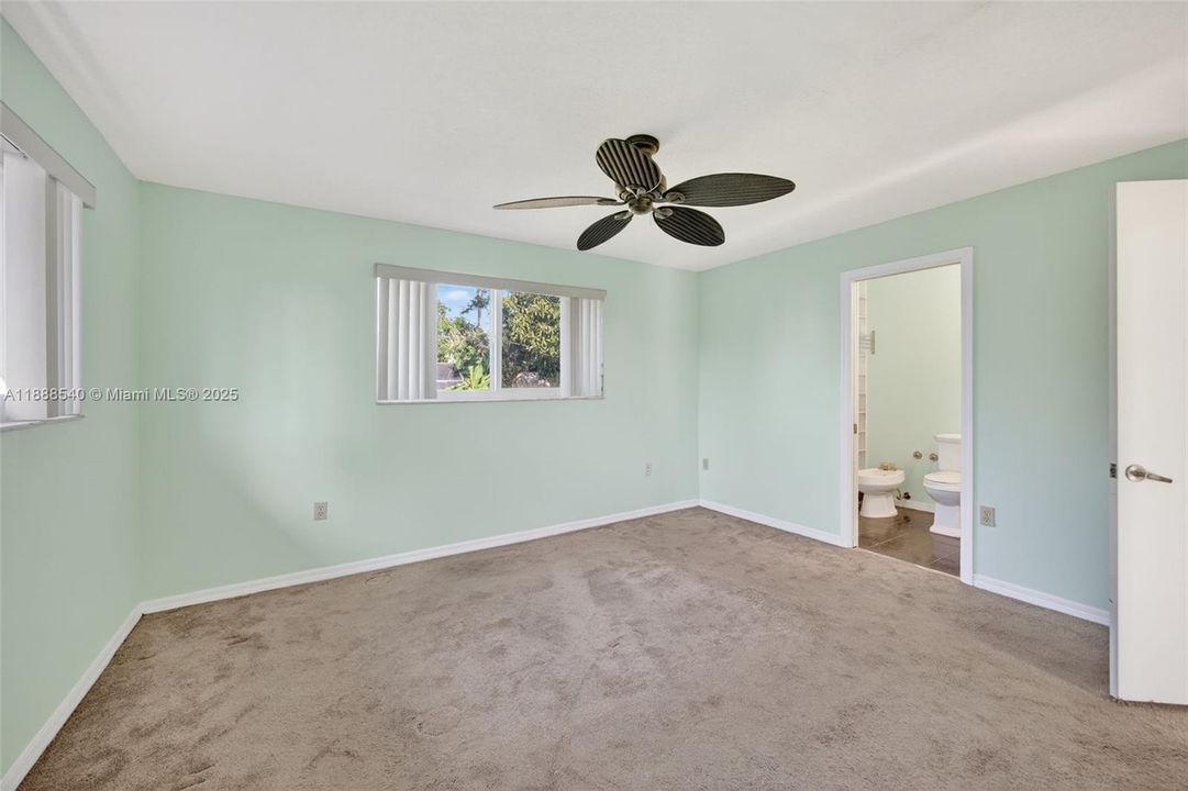 Active With Contract: $525,000 (3 beds, 2 baths, 1531 Square Feet)